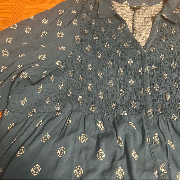 Torrid Women's Plus Babydoll Rayon Slub Smocked Button-Front Tunic Top 6X Boho - Picture 4 of 16